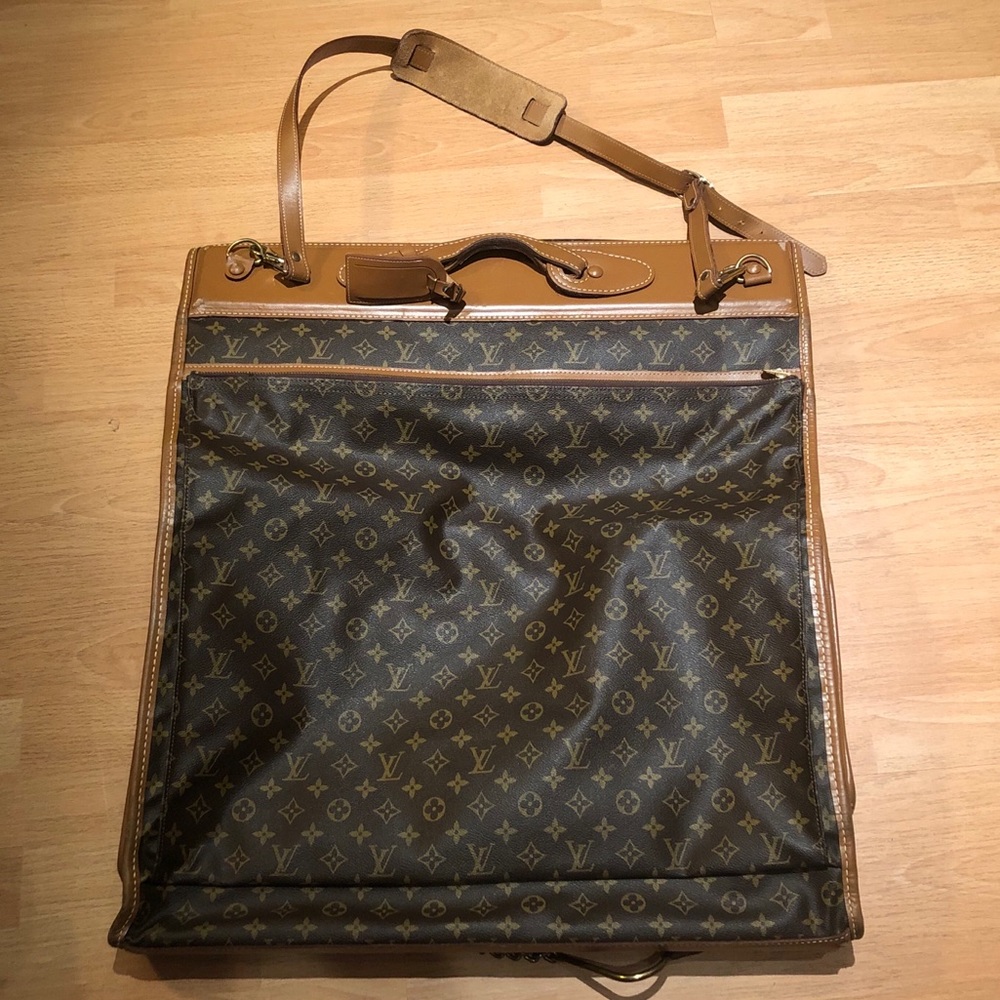 VINTAGE Louis Vuitton Garment Bag